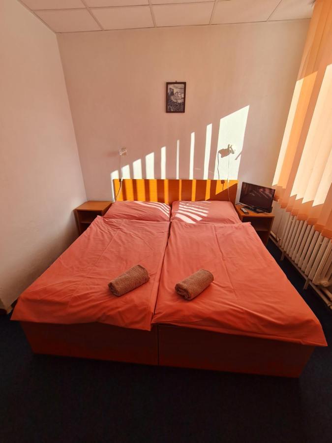 Penzion Olympia Banská Bystrica Exterior foto