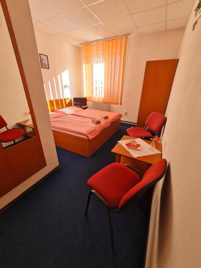 Penzion Olympia Banská Bystrica Exterior foto