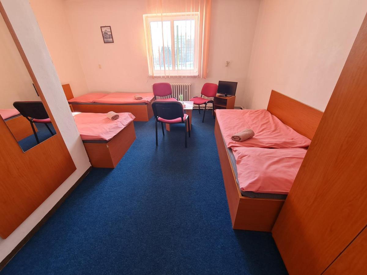 Penzion Olympia Banská Bystrica Exterior foto