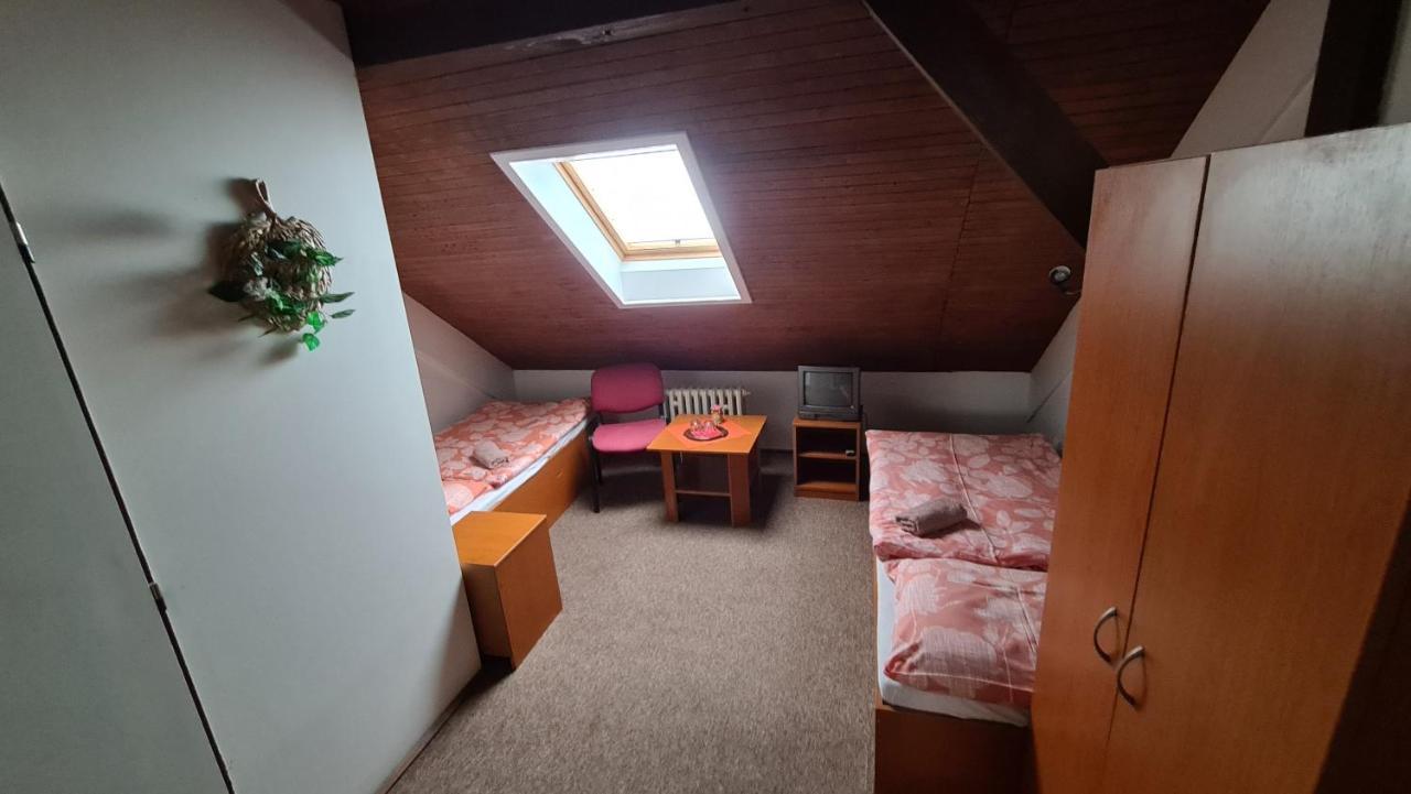 Penzion Olympia Banská Bystrica Exterior foto
